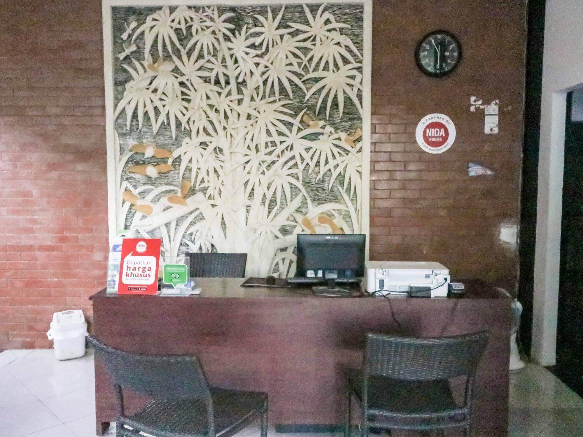 Puri Ganesh Hotel Легиан Екстериор снимка