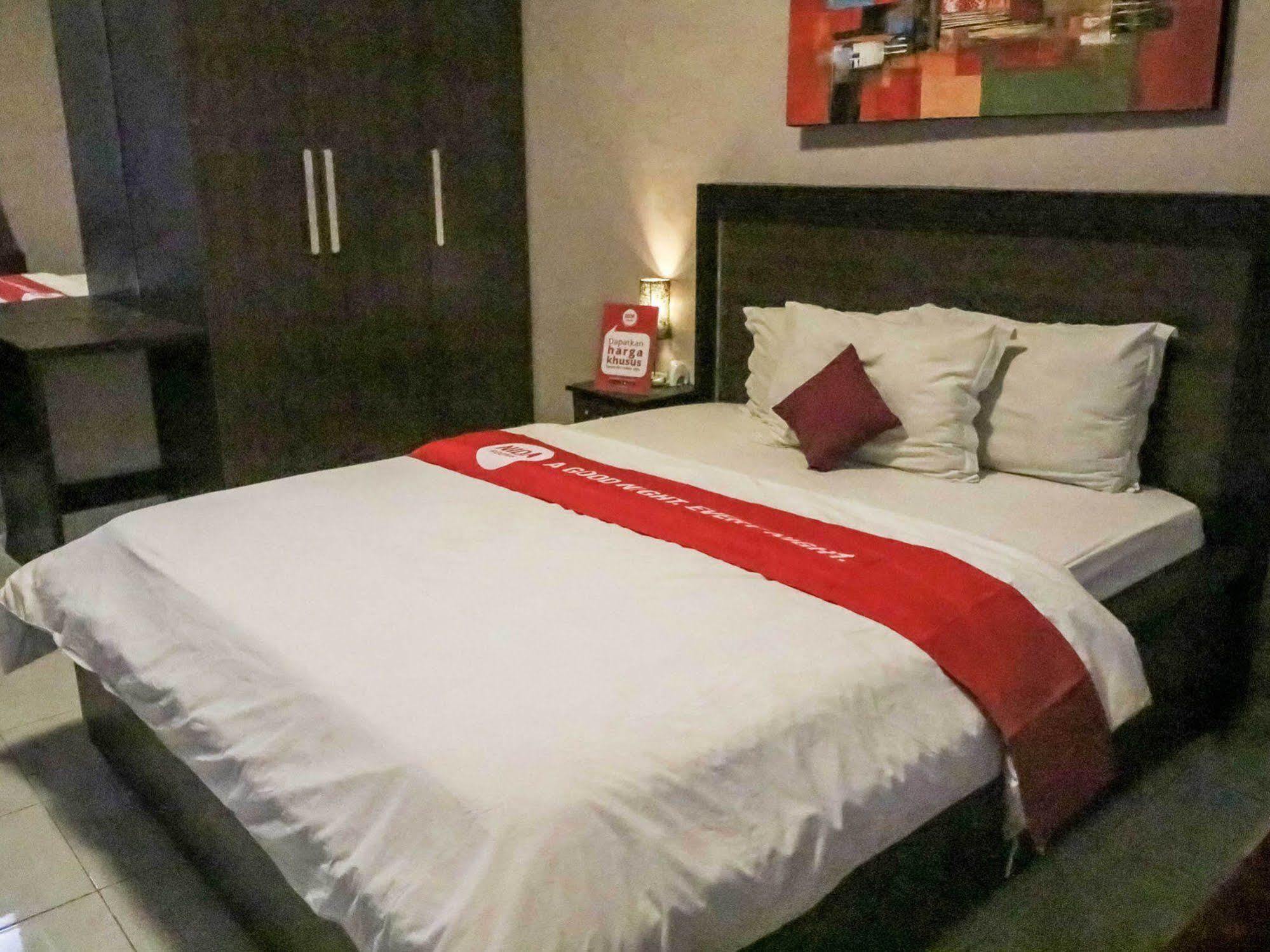 Puri Ganesh Hotel Легиан Екстериор снимка
