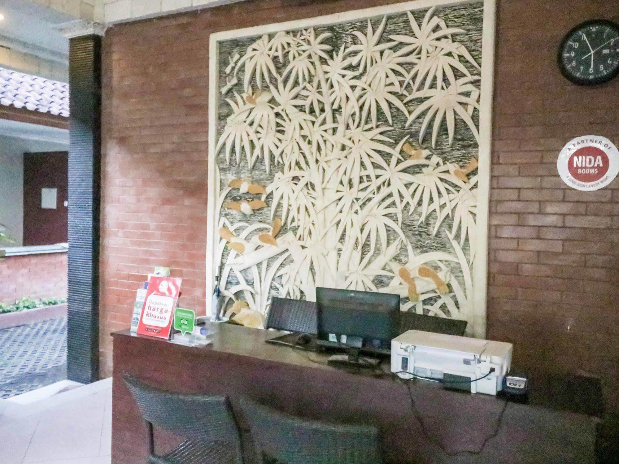 Puri Ganesh Hotel Легиан Екстериор снимка