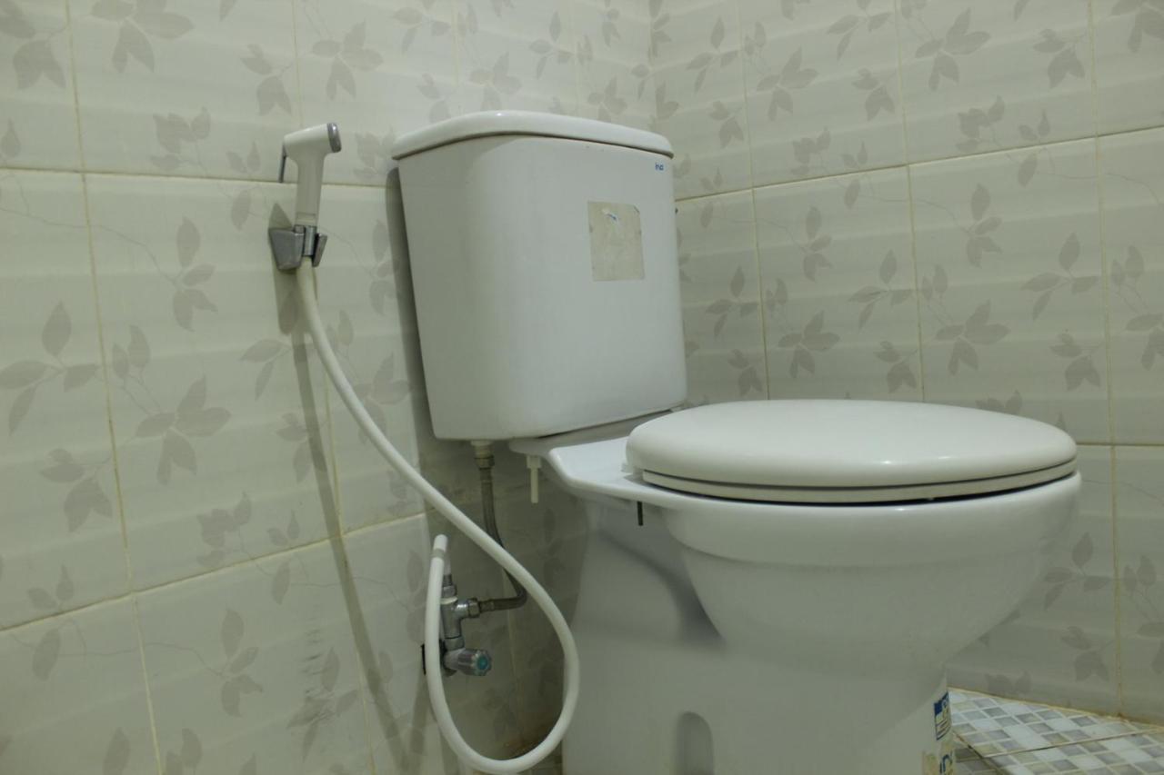 Puri Ganesh Hotel Легиан Екстериор снимка